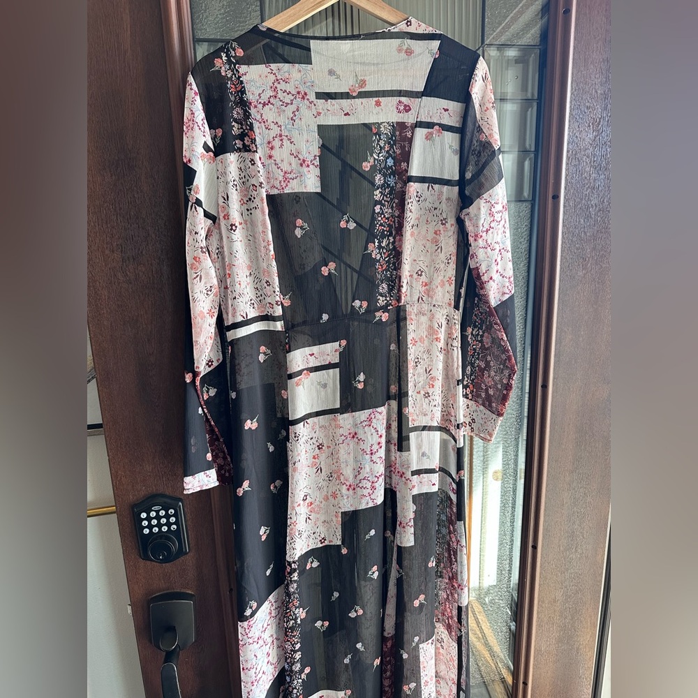 Sandy & Sid Boho Floral Patchwork Duster – Size M… - image 4